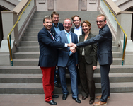 HAWK und Hochschule OWL gehen mit dem einzigartigen und l&auml;nder&uuml;bergreifenden Zukunftszentr